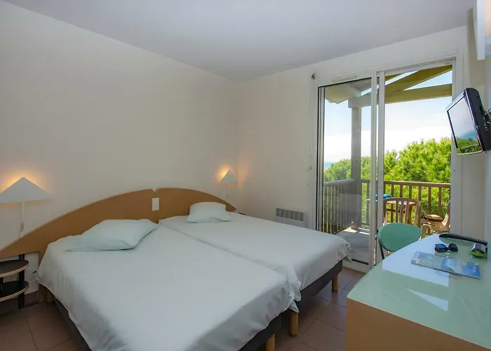 Club Vacanciel Saint Pierre La Mer Ξενοδοχείο